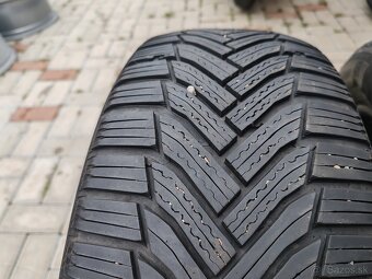 215/55  r17 zimne - 6
