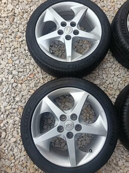 Kia R17 - 6