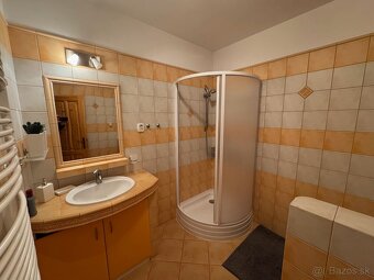 IDEALNY 5-izb. RD PRE RODINU - len 4 km od mesta - 6