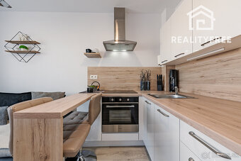 Na predaj 2,5-izbový byt s balkónom – Pezinok, Mahulanka - 6