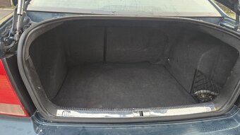 volkswagen bora 1.6 16V - 6