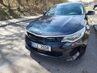 Kia Optima Hybrid - 6