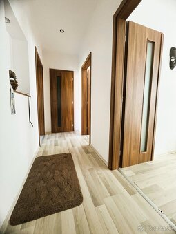 Krásny,zariadený,slnečný 2 IB s balkónom, Vajanského, Levice - 6
