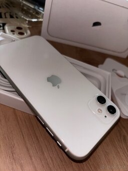 Predám Iphone 11 (Apple) 64GB - 6