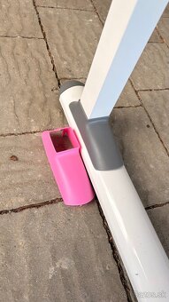 Výškovo nastaviteľný detský stôl - 6