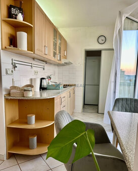 Na prenájom 2-izbový byt, vkusne upravený ako 3-izbovy, Dlha - 6