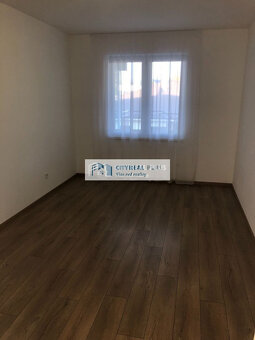 Prenajmem novostavbu 4-izbového rodinného domu Nitra - 6