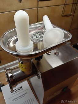 Predam NOVY profi mlynček na mäso SXC8 - 6