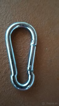 Na zavesenie kvetin a veci - 6