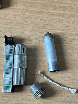 Staré zapaľovače aj Zippo a strieborné Kablo - 6