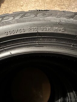 Pirelli Sottozero 3 205/50r17 93h - 6