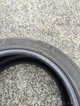 Predám 2 celoročné pneumatiky r.2022 zn.Hankook - 6