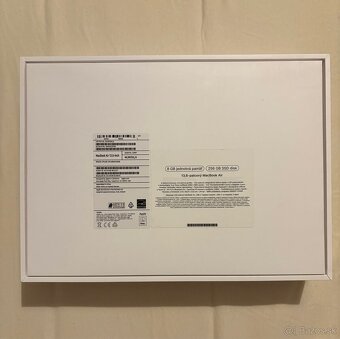 MacBook Air 13 M2 Space grey - 6