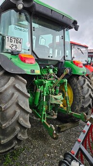 John deere 5820 R ( 90 koni 2006) - 6