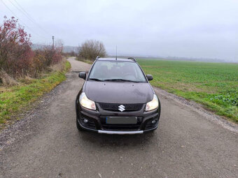 SUZUKI SX4 - 4x4 - 2014- 1,6 benzín Hatchback - 6