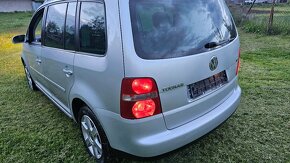 Predám Volkswagen Touran 2.0 tdi, 7 miestny - 6