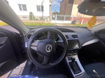 Mazda 3 - 6