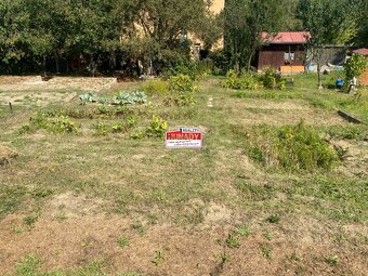 ZNÍŽENÁ CENA  (297m²) ZÁHRADKA NA SÍDLISKU MIER - 6