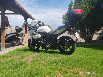 Yamaha XJ6 - 6