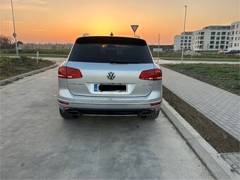 Predám VW Touareg 2 facelift R-line - 6