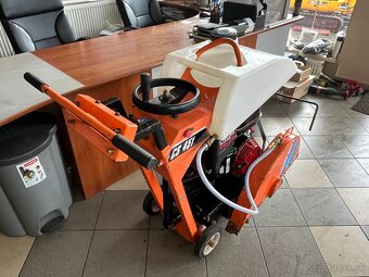 Rezacka pila na beton asfalt Norton Clipper CS451 Husqvarna - 6