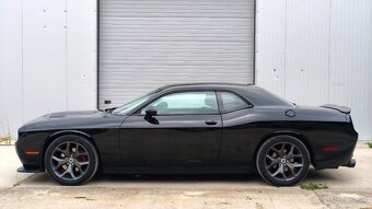 Dodge Challenger 5.7 V8 HEMI A/T 8 SPEED - 6