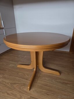 Rozkládací masívny jedálenský stôl - 6