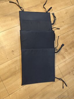 Jedálenský stôl so stoličkami - 6