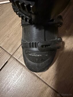 Predam sadu pánske lyže 155cm. Liziarky 43. Palice 120cm - 6