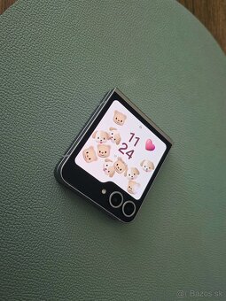 Samsung Galaxy Z Flip 6 256GB Silver Shadow - 6