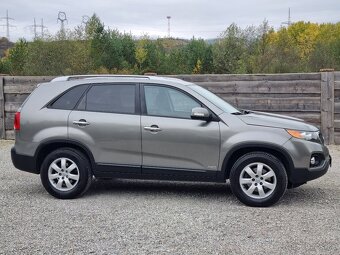 KIA SORENTO 2,2CRDi 4WD - 6