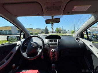 Predám Toyota Yaris 1,33 VVT-i / top stav - 6