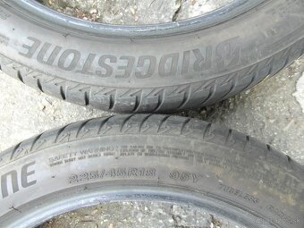 225/45 R18 - 6