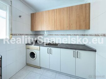 Prodej bytu3+1 s velkou střešní terasou Torrevieja,Španělsko - 6