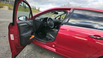 Na predaj: Citroën C4 1.6 BlueHDi SHINE (88 kW), r.v. 2014 – - 6