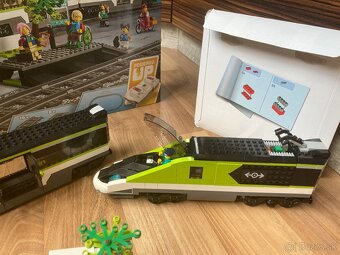 LEGO City 60337 - Expresný vláčik - 6