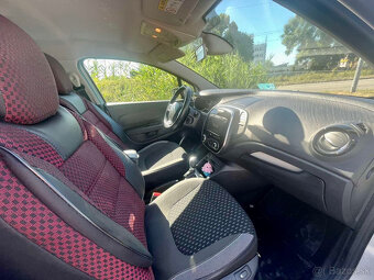 Renault CAPTUR Intens TCe 150 GPF EDC - 6