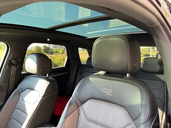 VW Touareg R-Line 3.0 V6 TDI - 6