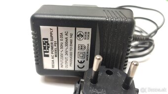 Predám MC predzosilňovač REGA Fono - 6