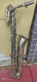 Saxofón Bariton - 6