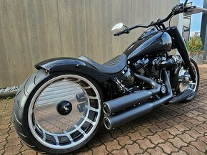 HARLEY DAVIDSON FAT BOY 114 EASTSIDE CUSTOM - 6