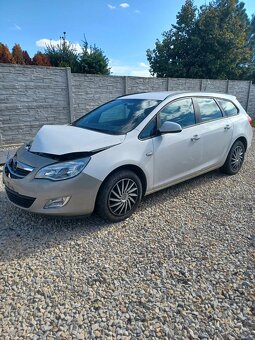 Rozpredam Opel Astra J ST 1.4 Turbo 88kw A14net - 6