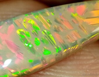 Drahý opál 2,05cts freeform WELO ETIOPIA - 6