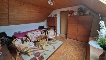 Predaj rodinného domu s garážou a záhradou v obci Radošina p - 6