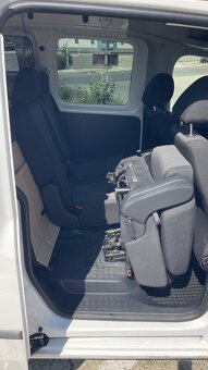 VW CADDY - 6