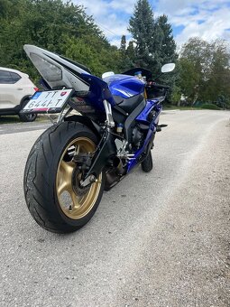 Yamaha YZF R6 2008 - 6