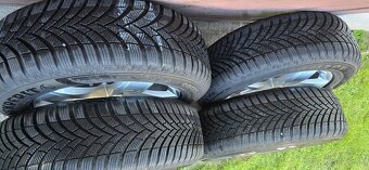5x112,r17,VW Corvara,6,5J,et38,215-65-Semperit-3224-8,2mm - 6