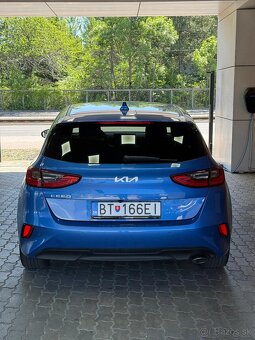 Kia Ceed 1.5 T-GDi Gold, 05.2022 - 6