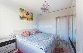 PRENÁJOM: NÁDHERNÝ, VEĽKÝ 3 IZBOVÝ BYT S 2 x LOGGIOU, THK - 6