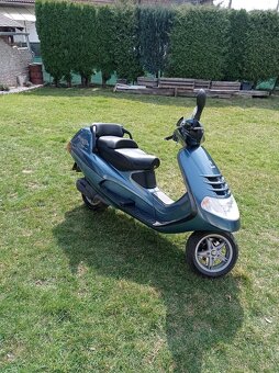 Piaggio hexagon 125 - 6